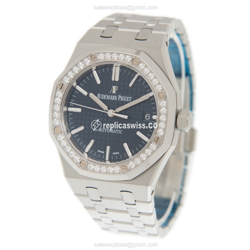 Audemars Piguet Royal Oak Replica - Automatic - Diamond Case - Blue Dial - Silver Steel Strap - View 3