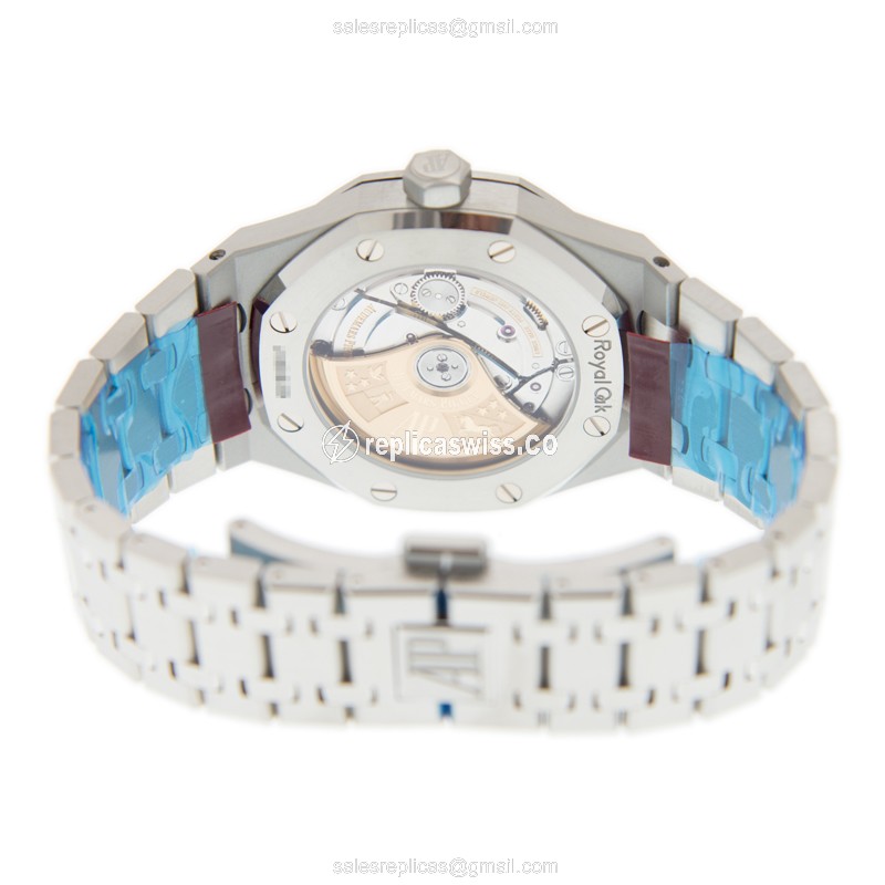 Audemars Piguet Royal Oak Replica - Automatic - Diamond Case - Blue Dial - Silver Steel Strap - View 4