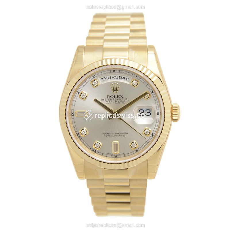Rolex DAY-DATE Replica - Automatic - 18kt Gold Case, Silver Dial, Gold Clasp & Strap - View 2