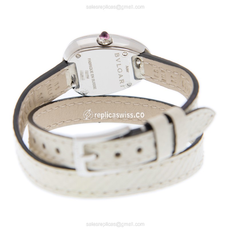 Bulgari Serpenti Quartz Replica - Stainless Steel Case - White Dial - White Skin Strap - Buckle Clasp - View 3