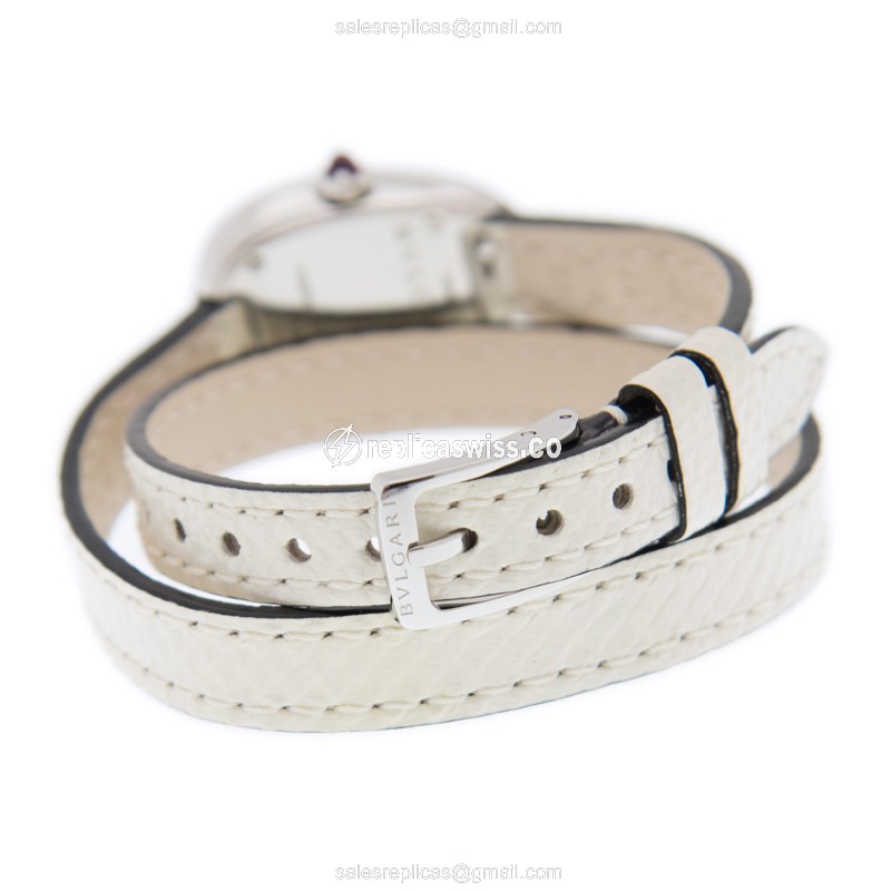 Bulgari Serpenti Quartz Replica - Stainless Steel Case - White Dial - White Skin Strap - Buckle Clasp - View 4