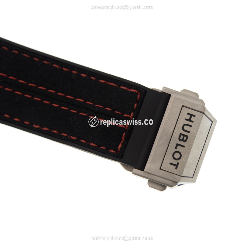 Hublot BIG BANG Replica - Automatic - Titanium Case - Black Dial - Rubber Strap - View 4