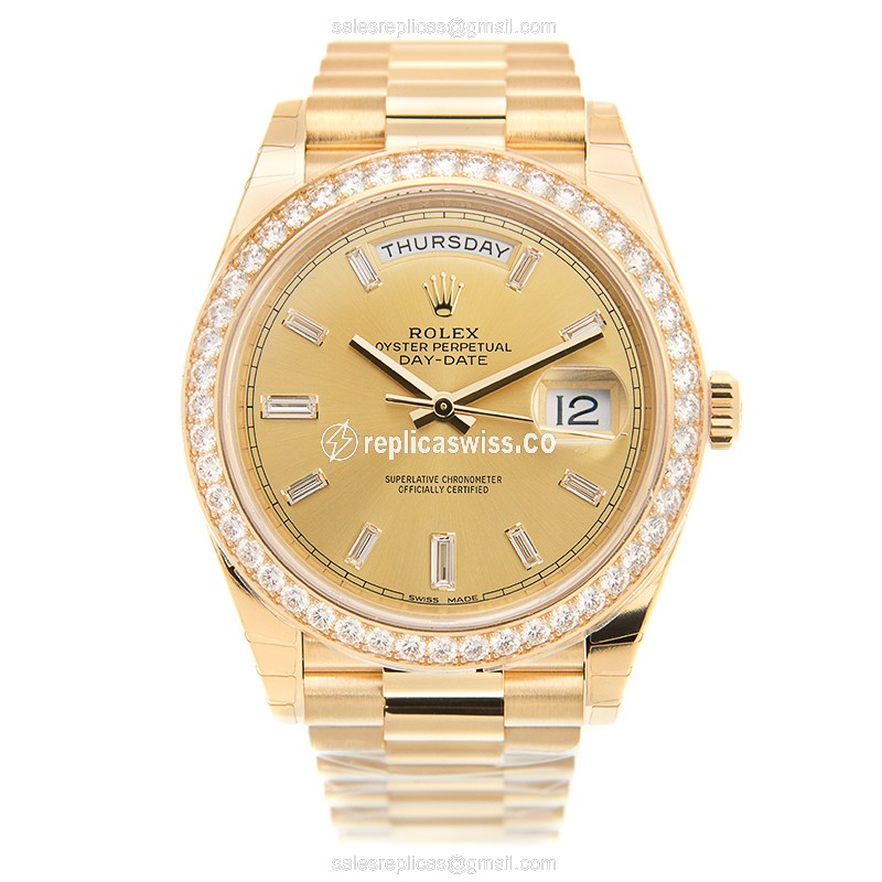 Rolex DAY-DATE Replica - Automatic - 18kt Gold Case - Diamond - Gold Dial & Clasp - View 2