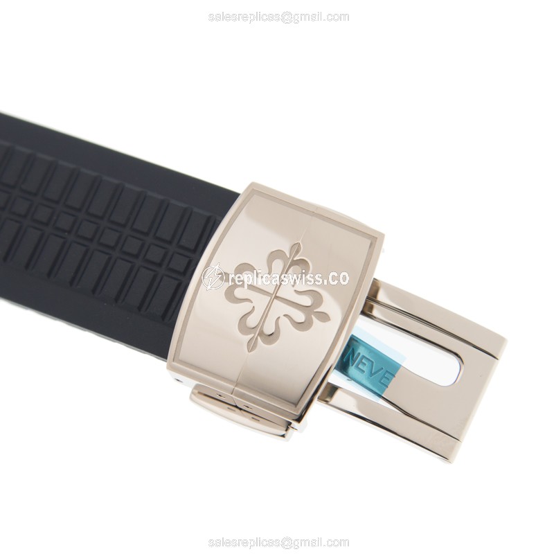 Patek Philippe AQUANAUT Replica - Automatic - 18kt Gold - Blue Dial, Black Rubber Strap - View 4