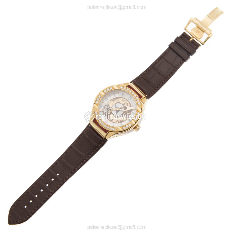 Piaget Polo Manual Wind 18kt Gold - White Dial - Brown Alligator Strap - View 2