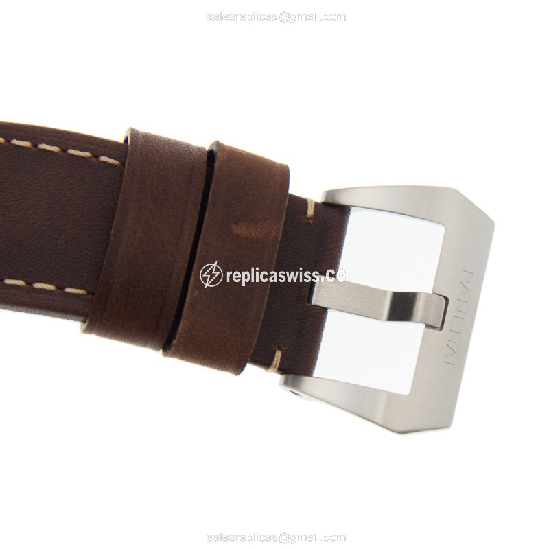 Panerai PAM00654 LUMINOR Replica - Automatic - Steel - White Dial - Brown Cowhide - Sapphire Crystal - View 4