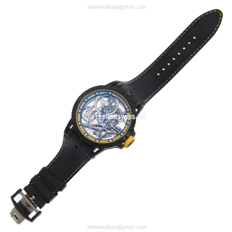 Roger Dubuis RDDBEX0616 EXCALIBUR - Automatic Titanium - Skull Dial - Black Rubber Strap - View 2