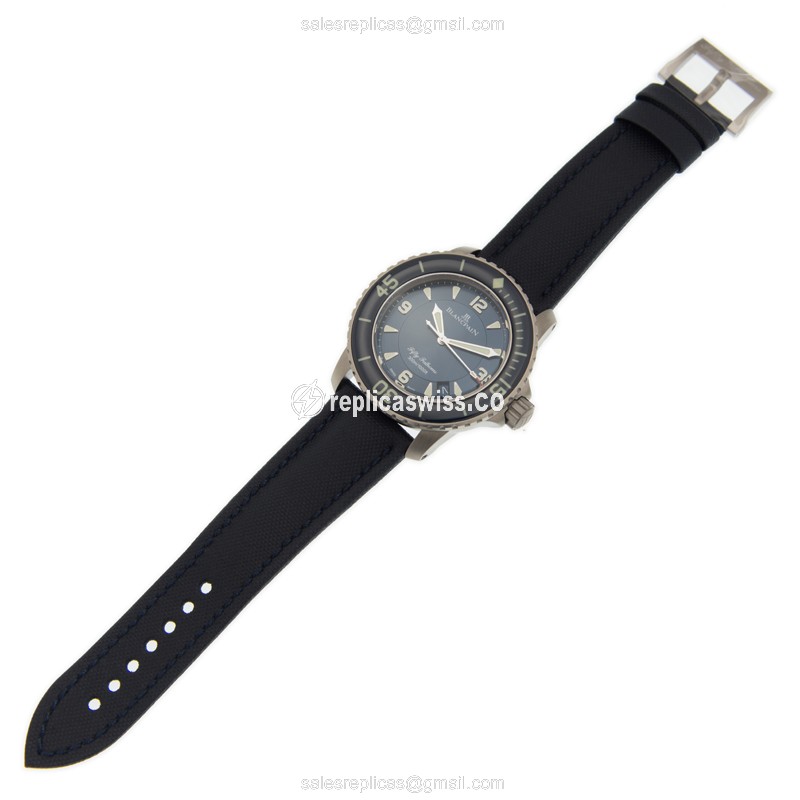Blancpain 5015D-1240-52A Replica - Automatic - Blue Dial - Steel Case - Blue Leather Strap - View 2