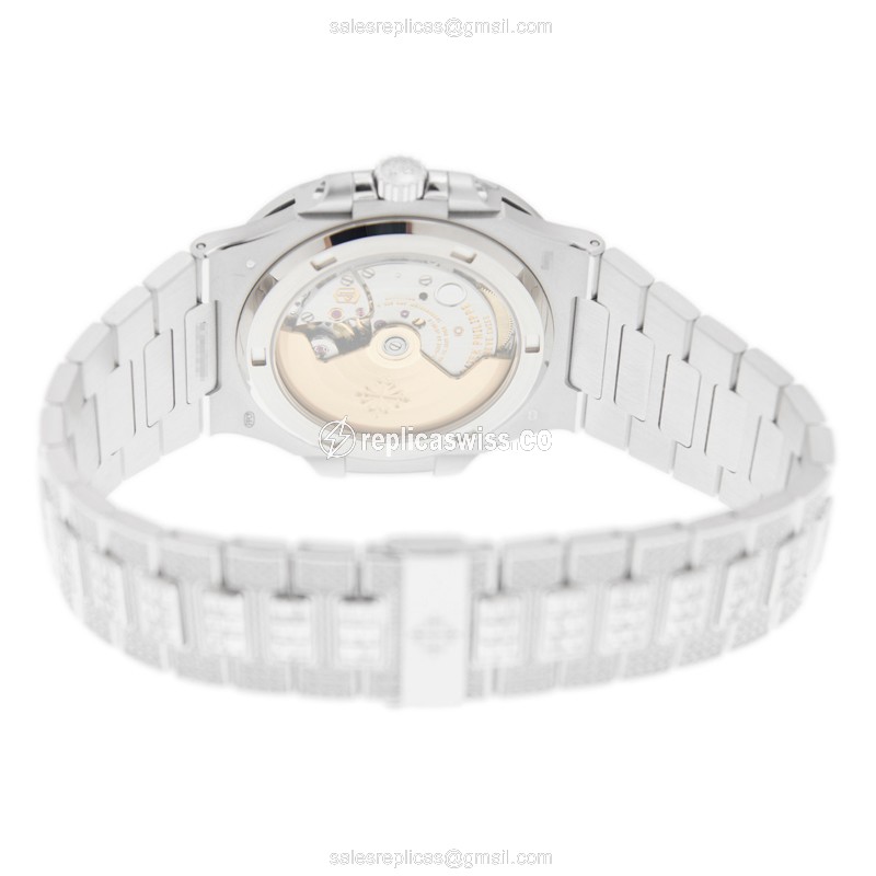 Patek Philippe 5719/10G-010 Replica - Automatic - White Gold - Silver Dial - Diamond bezel - 36mm - View 4