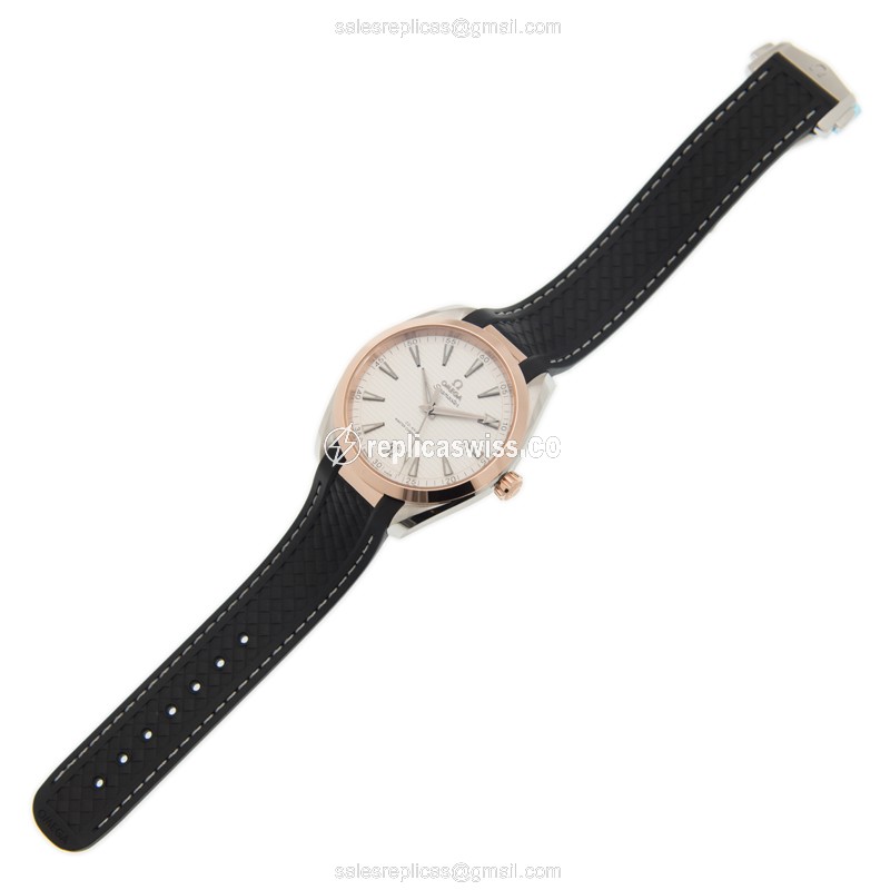 Omega Seamaster Replica - Automatic - Stainless Steel - White Dial, Black Rubber Strap - View 2