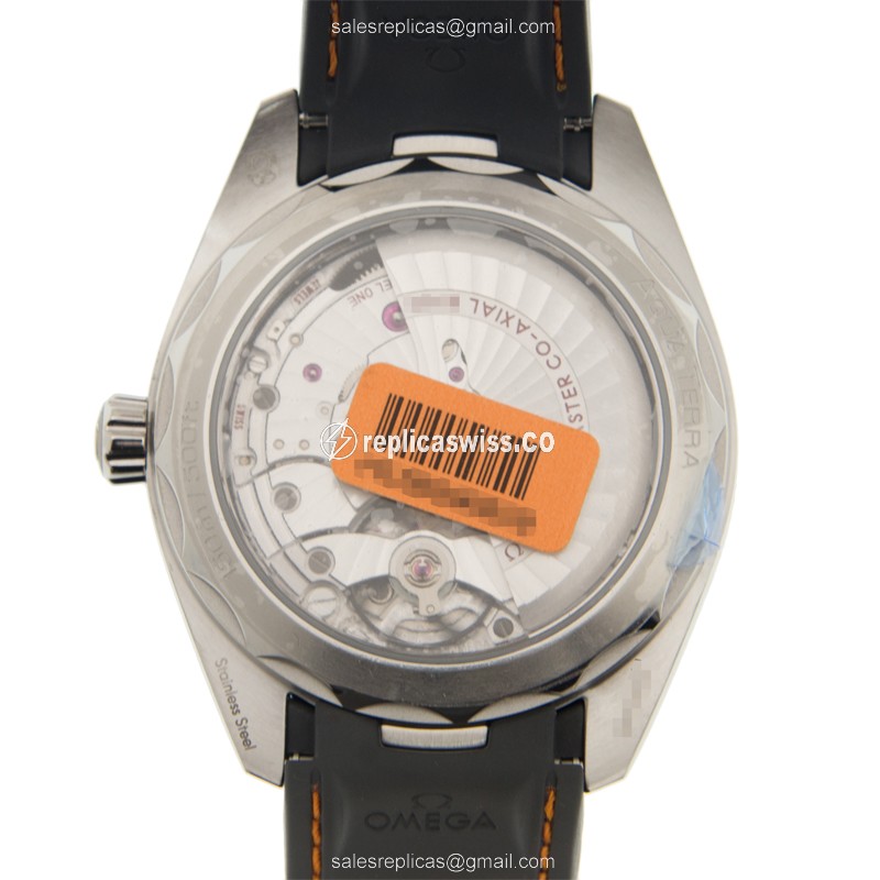 Omega Seamaster Replica - Automatic - Stainless Steel - White Dial - Black Rubber Strap - View 3