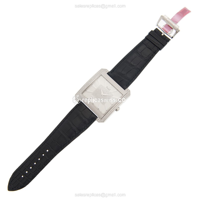 Piaget BLACK TIE - Manual Wind - 18kt White Gold - Diamond Accents - Silver Dial - Alligator Black Strap - View 2