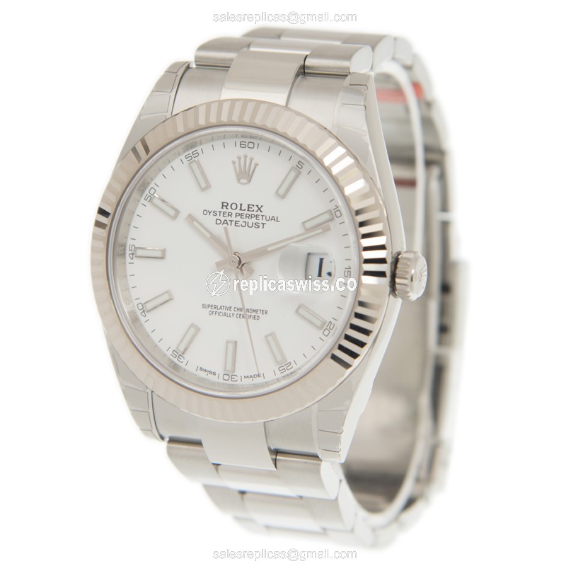 Rolex Datejust Replica - Automatic - Stainless Steel - White Dial on Silver Strap - View 3