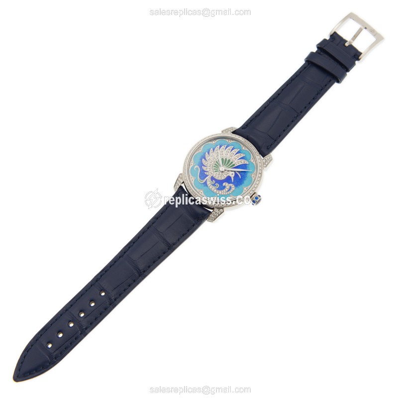 Ulysse Nardin Classic 8150-112/PB - Auto 18kt White Gold - Blue Dial & Diamond - Blue Alligator Buckle - View 2