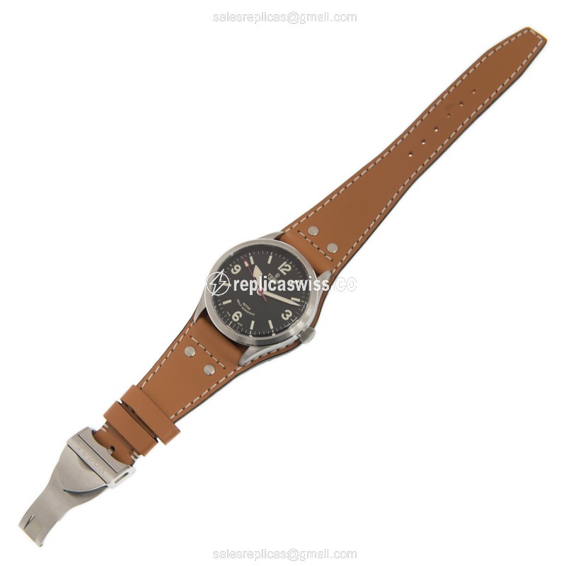 Automatic Tudor Heritage Ranger - Black Dial - Brown Leather Strap - Stainless Steel - View 2