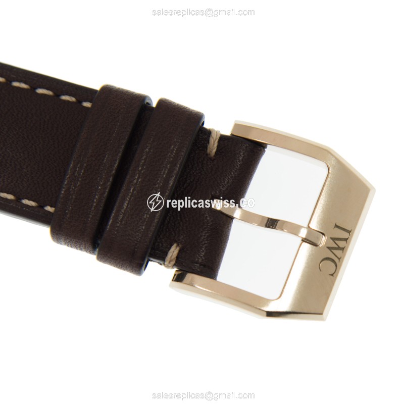 IWC PILOTS Automatic - Bronze Case - Black Dial - Brown Cowhide - Buckle Clasp - View 4