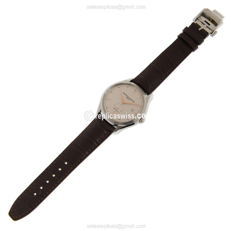 Baume & Mercier M0A10054 CLIFTON Automatic - Steel Case - Silver Dial - Brown Alligator Strap - View 2