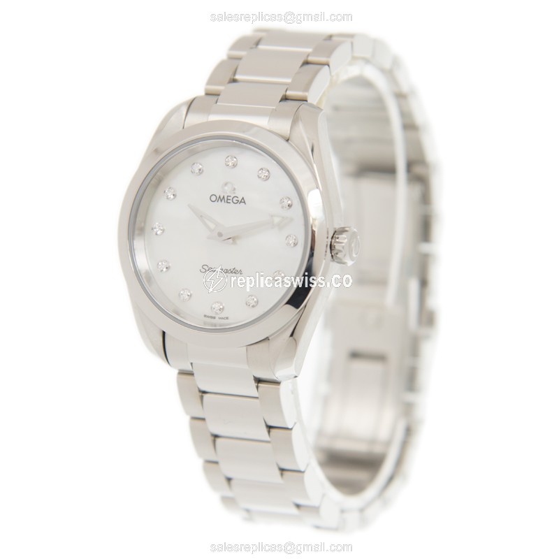 Omega Seamaster Quartz Replica - Stainless Steel - White Dial, Silver Clasp & Strap - View 3