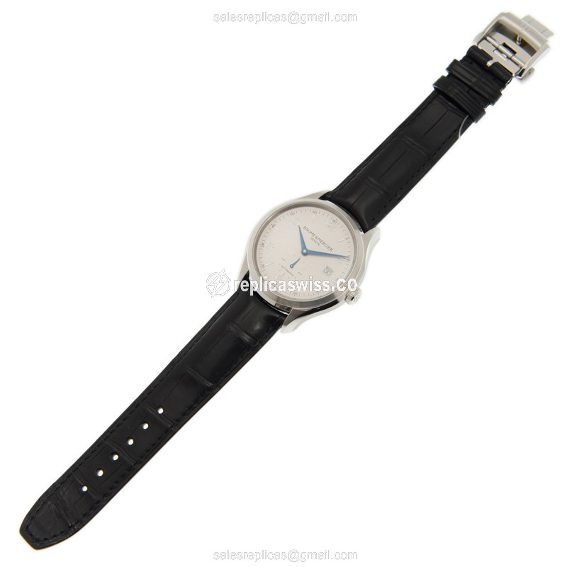 Baume & Mercier M0A10052 CLIFTON Automatic - Steel Case - Silver Dial - Black Alligator Strap - View 2