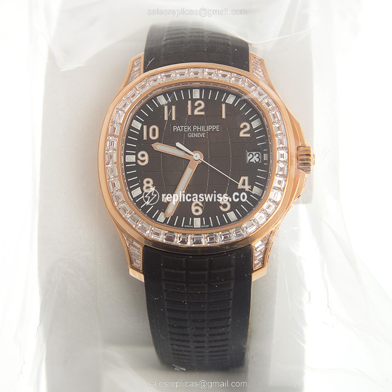 Patek Philippe AQUANAUT 5167/300R-010 - Automatic - 18kt Rose Gold - Diamonds - Black Dial - Rubber Strap - Buckle Clasp - View 2