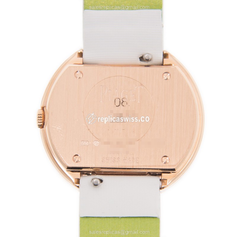 Piaget POSSESSION Quartz 18kt Rose Gold - Silver Dial - Leather White Strap - Buckle Clasp - View 3