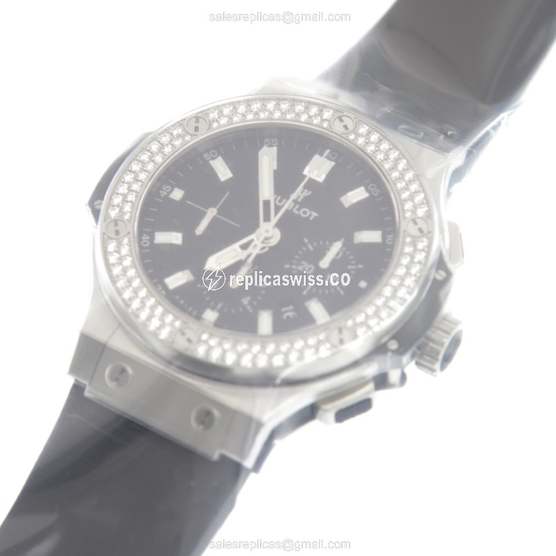 Hublot Big Bang Replica - Automatic - Stainless Steel - Diamond Bezel - Black Dial - Rubber Strap - View 2