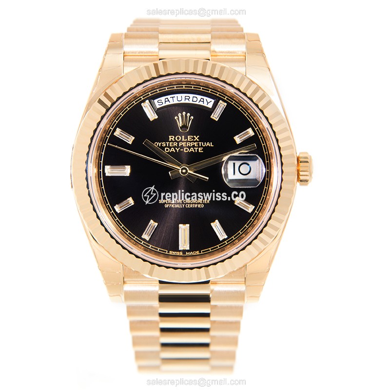 Rolex DAY-DATE Replica - 18kt Yellow Gold Case, Black Dial on Gold strap - View 2