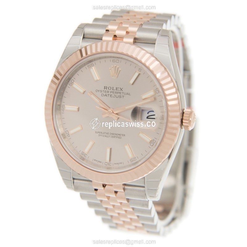 Rolex DATEJUST Replica - Automatic - 18kt Rose Gold & Steel Case - Silver Dial - View 3
