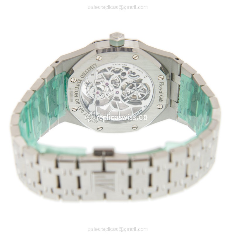 Audemars Piguet Royal Oak Manual - Steel Case - Silver Dial - Steel Band - View 4