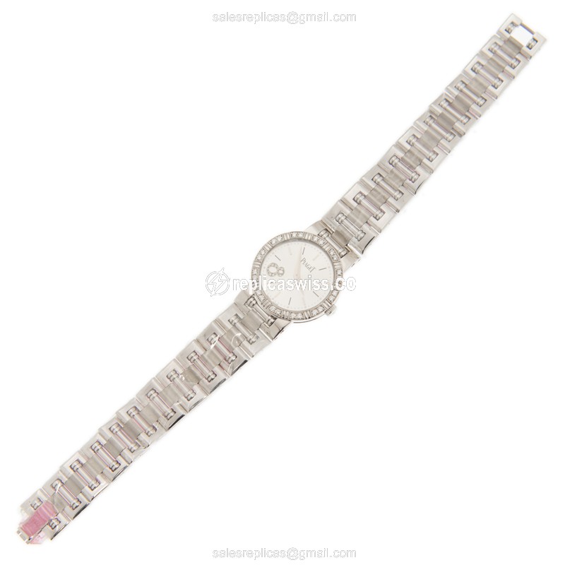 Piaget DANCER Quartz Replica - 18kt White Gold - Diamond Set - Silver Dial - View 2