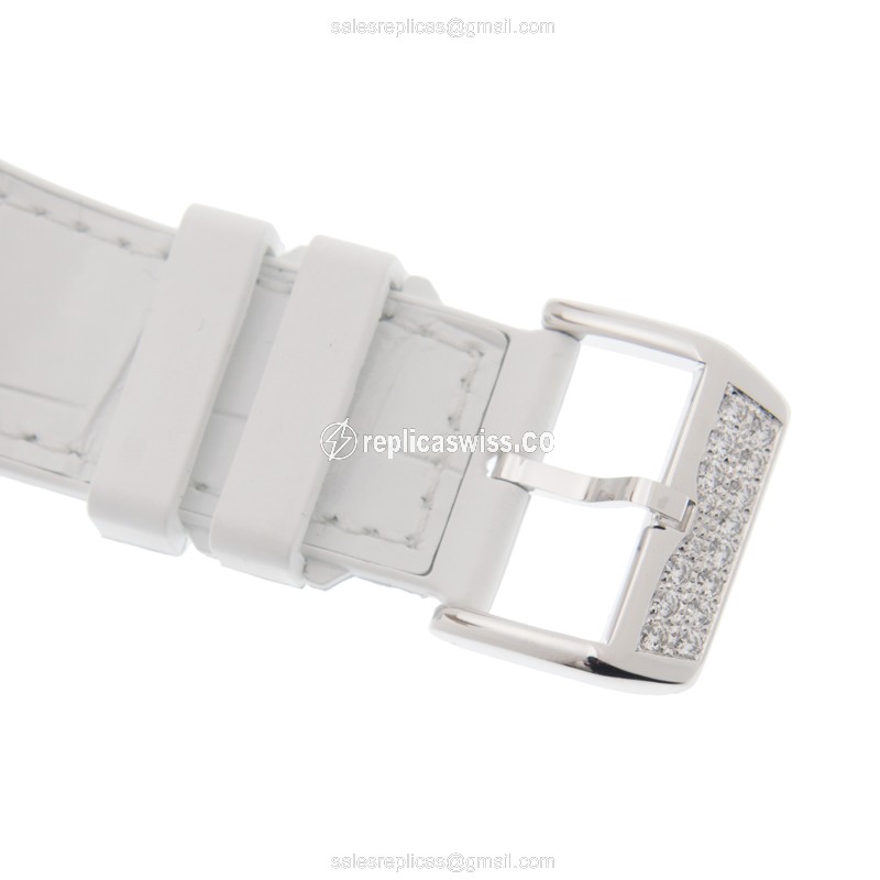 Franck Muller V 45 S6 SQT D Vanguard Manual - Diamond Case, Silver Dial - Buckle Clasp, Alligator White Strap - View 4