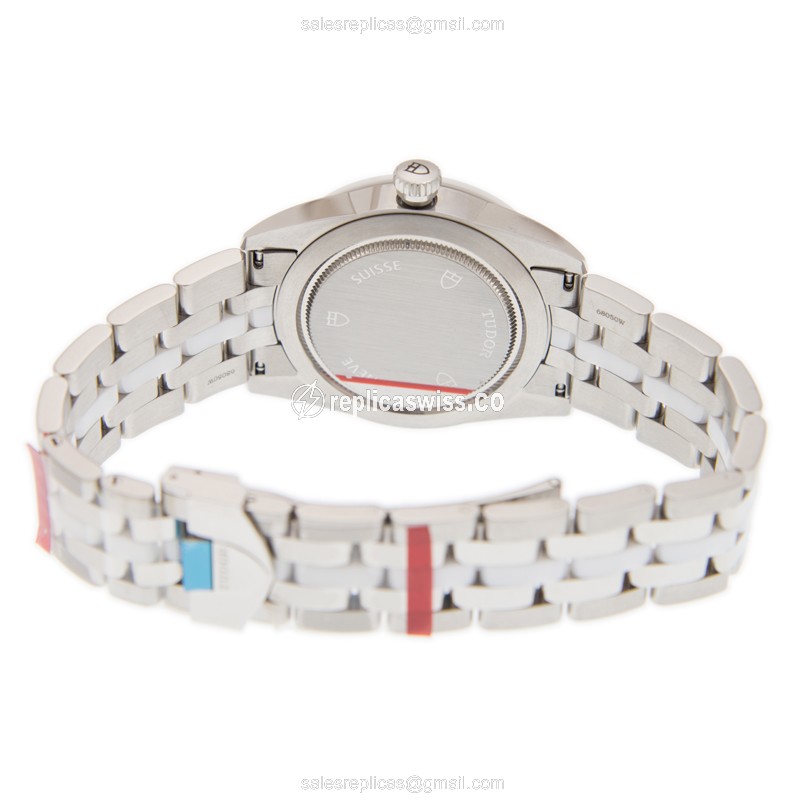 Automatic Tudor Glamour Date - Steel Case - White Dial - Silver Steel Strap - View 4