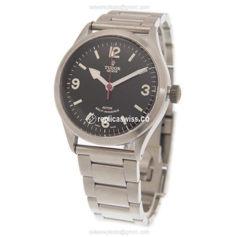Tudor 79910BK Automatic - Black Dial - Steel Case - Silver Band - Clasp - View 3