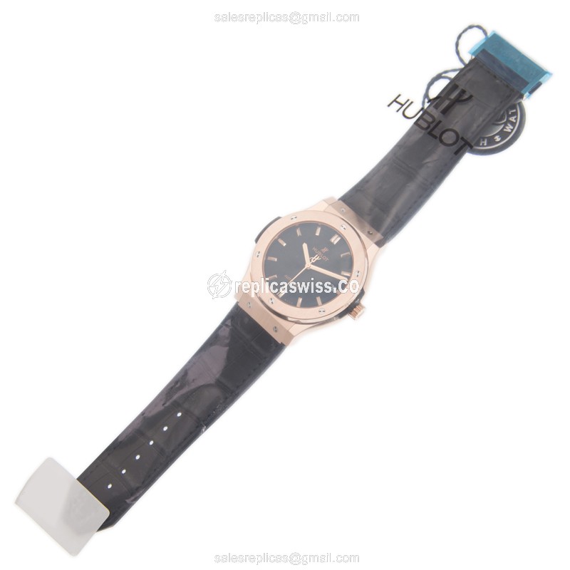 Hublot Classic Fusion Replica - Auto - 18kt Rose Gold - Black Dial - Alligator Strap - View 2
