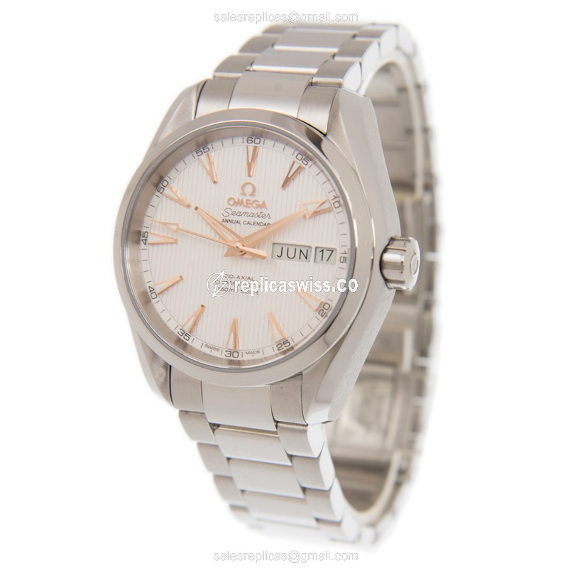 Omega Seamaster Replica - Automatic - Stainless Steel - White Dial - Silver Clasp - View 3
