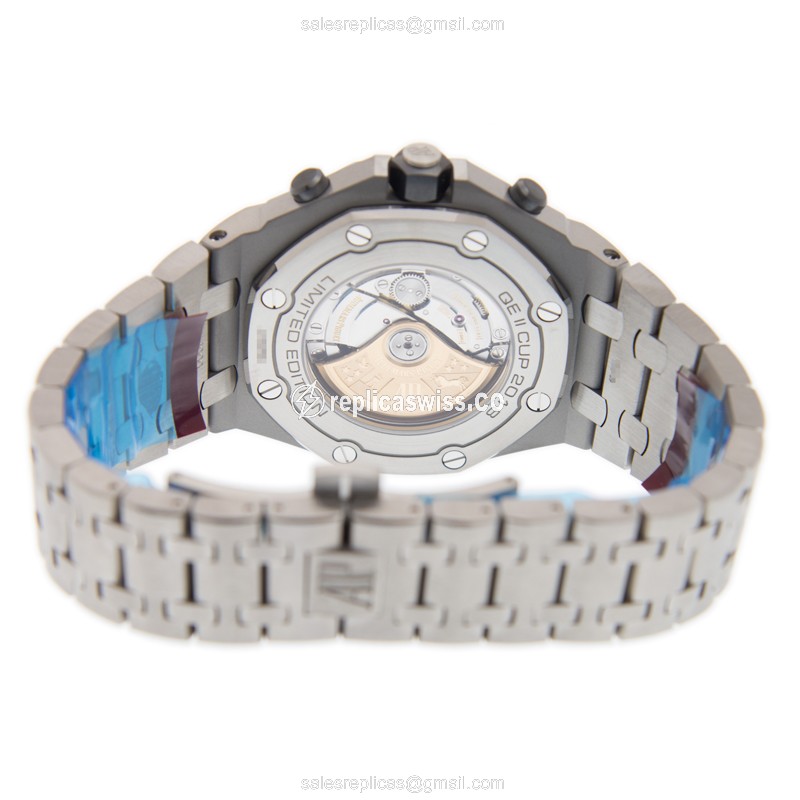 Audemars Piguet ROYAL OAK OFFSHORE - Auto PVD Titanium - Gray Dial - Silver Clasp - View 4