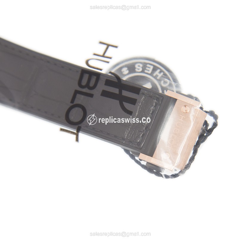Hublot Classic Fusion Replica - Automatic - 18kt Rose Gold - Diamonds - Black Dial - Alligator Strap - View 3
