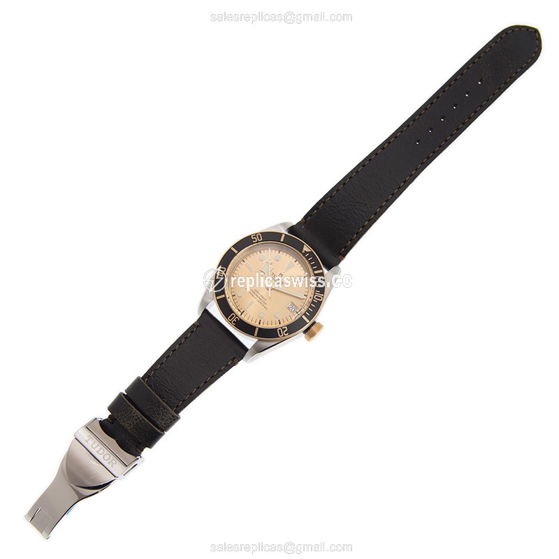 Tudor Black Bay Replica - Automatic - 18kt Gold & Steel - Gold Dial - Leather Strap - Clasp - View 2