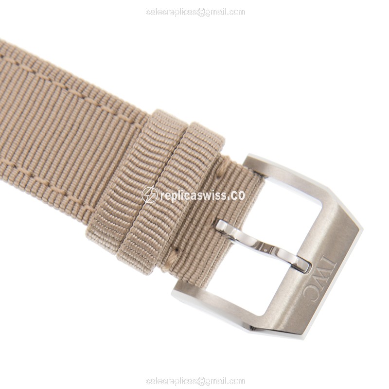 IWC IW327017 PILOTS Replica - Automatic - Stainless Steel - Silver Dial - Beige Fabric Strap - View 4