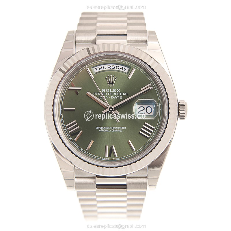 Rolex DAY-DATE Replica - Automatic - 18kt Gold - Green Dial, Silver Clasp - View 2