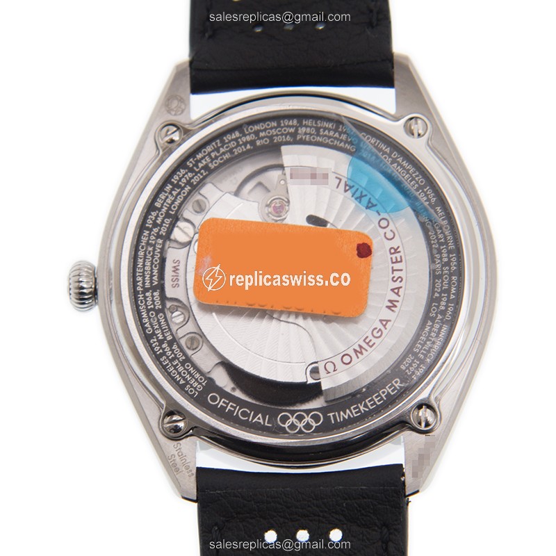 Omega Seamaster Replica - Automatic - Steel - Black Dial - Leather Strap - Black Buckle - View 3