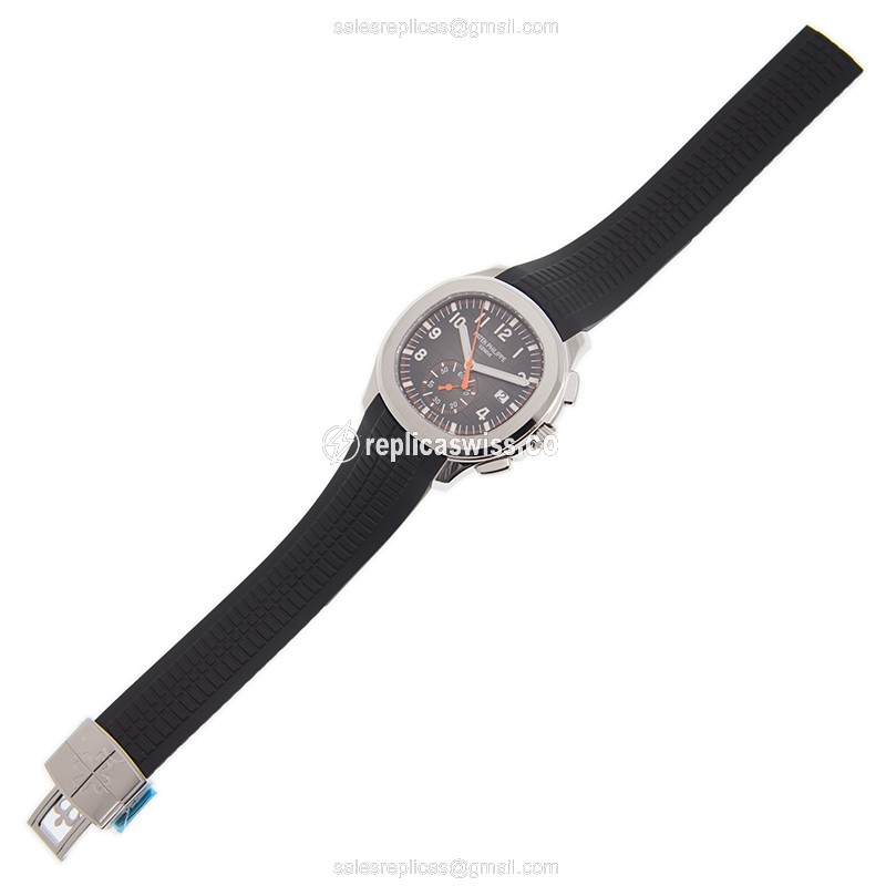 Patek Philippe AQUANAUT Automatic - Black Dial - Steel Case - Rubber Strap - View 2