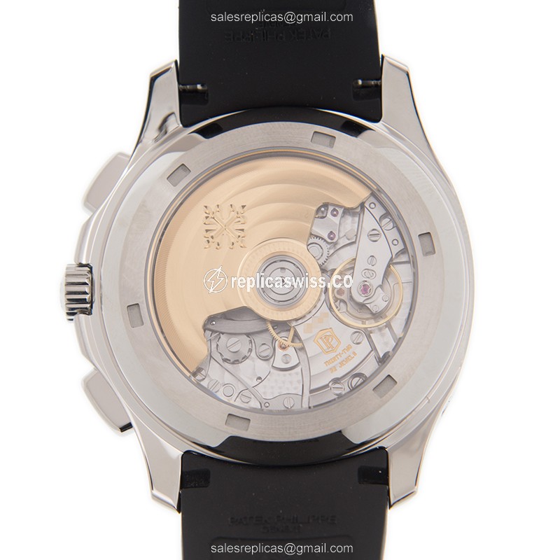 Patek Philippe AQUANAUT Automatic - Black Dial - Steel Case - Rubber Strap - View 3