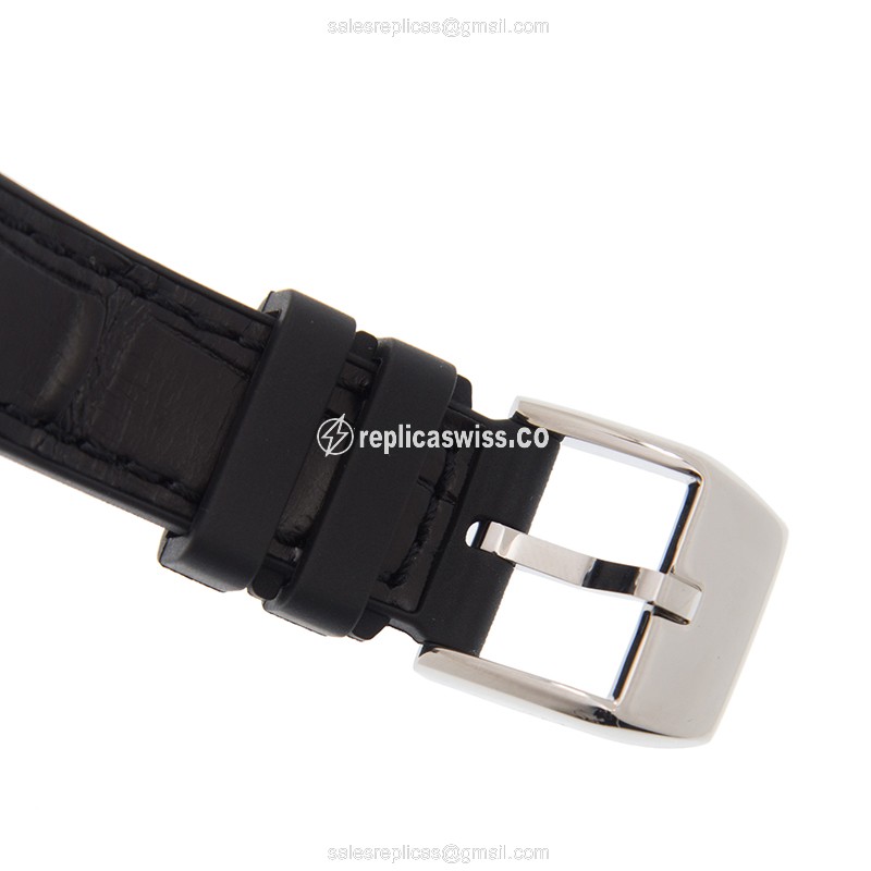 Franck Muller V29QZ Quartz Steel White Dial Buckle Black Alligator - View 4