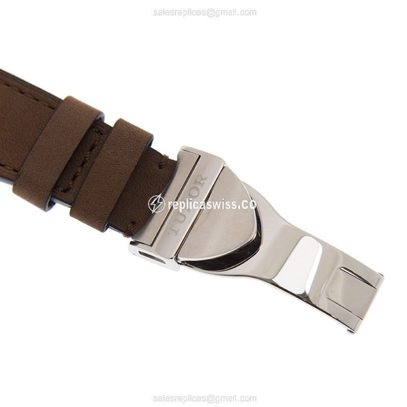 Tudor Black Bay 1958 Replica - Automatic - Steel Case - Black Dial - Brown Leather Strap - View 4