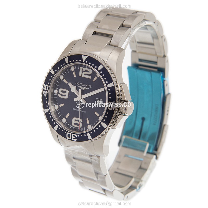 Longines CONQUEST Replica - Quartz - Blue Dial - Silver Clasp, Steel Strap - View 3