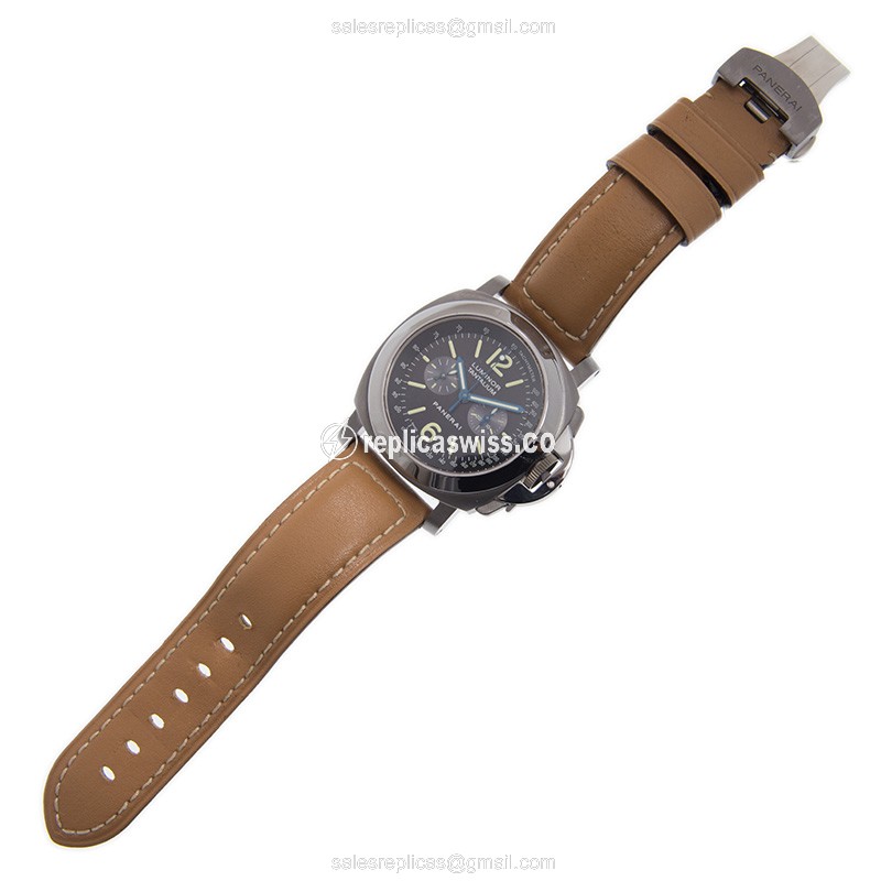Panerai PAM00192 LUMINOR - Manual - Steel Case - Black Dial - Brown Leather Strap - Buckle Clasp - View 2
