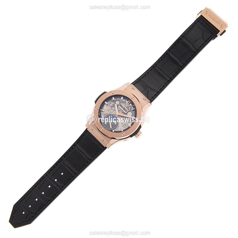 Hublot Classic Fusion Replica - Automatic 18kt Rose Gold - Black Dial, Alligator Strap, Buckle Clasp - View 2