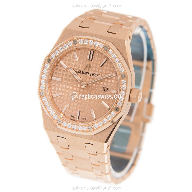 Audemars Piguet Royal Oak Quartz 18kt Rose Gold - Diamond Dial - Gold Clasp - Gold Strap - View 3