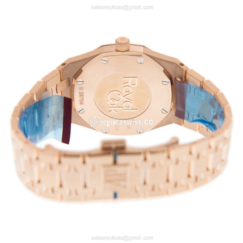 Audemars Piguet Royal Oak Quartz 18kt Rose Gold - Diamond Dial - Gold Clasp - Gold Strap - View 4